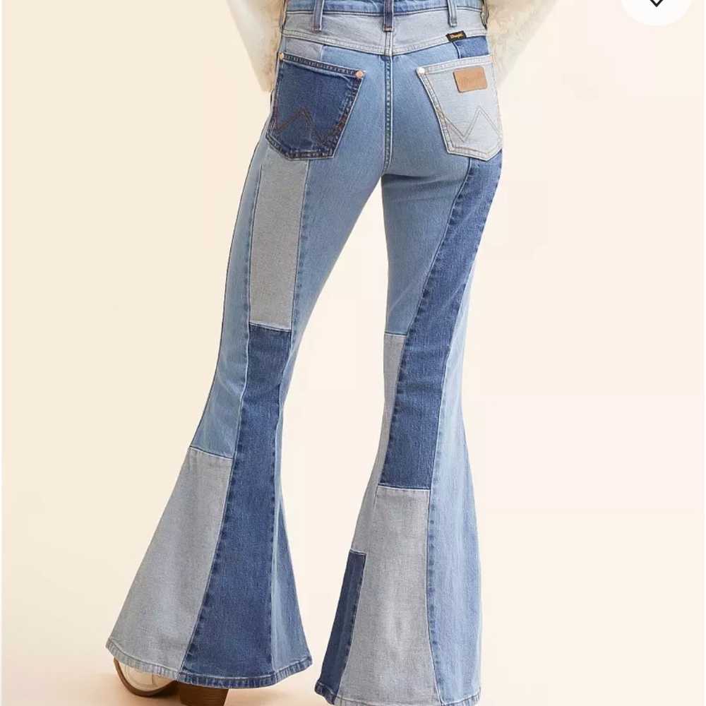Wrangler X Lainey Wilson Patchwork Super Flare Je… - image 2